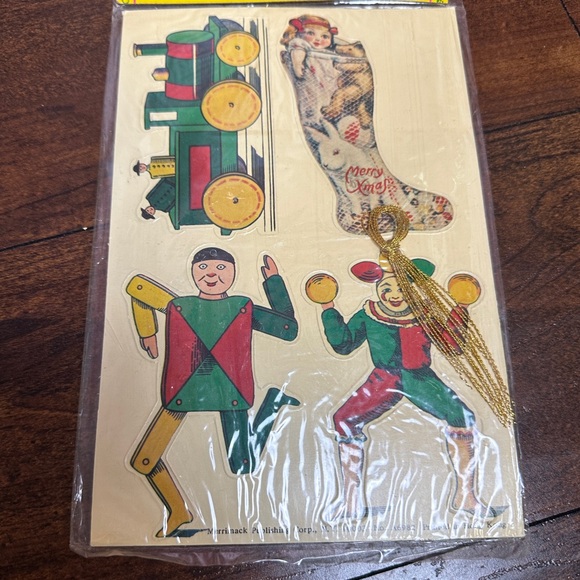 NEW old stock set of 8 old fashioned Christmas ornaments die cut with string - Picture 2 of 4